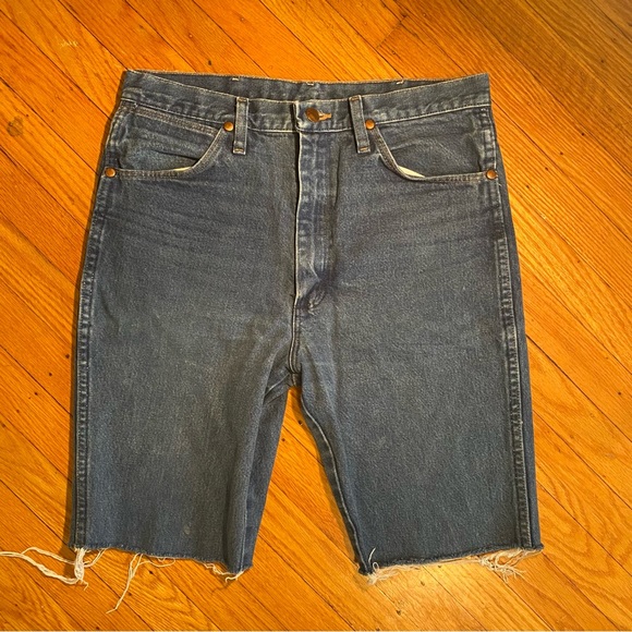 Wrangler Long Shorts - Picture 6 of 8